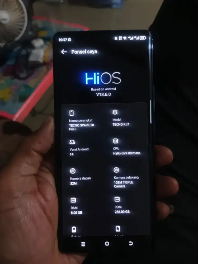 Infinix Tecno spark 20 pro plus,8/256,NFC,Layar Lengkung
