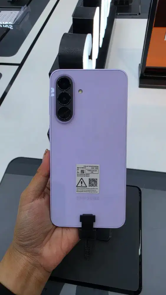 GALAXY A37 FREE BUDS