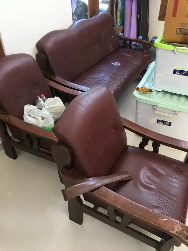 Dijual Kursi Tamu Bekas - Set Lengkap