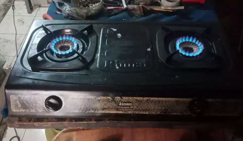 Kompor gas Rinnai 2 tungku