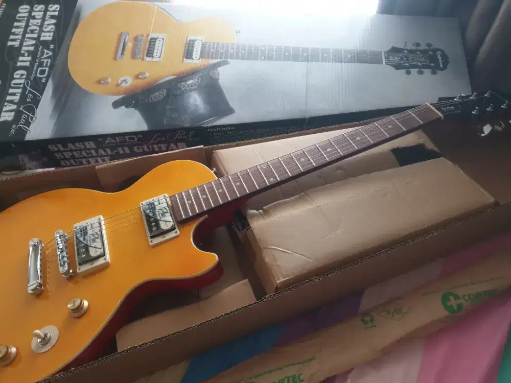 gitar electrik mulus