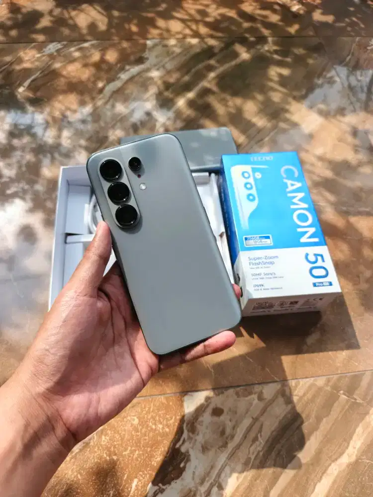 Tecno Camon 50 Pro 5g 8/256 Fullset