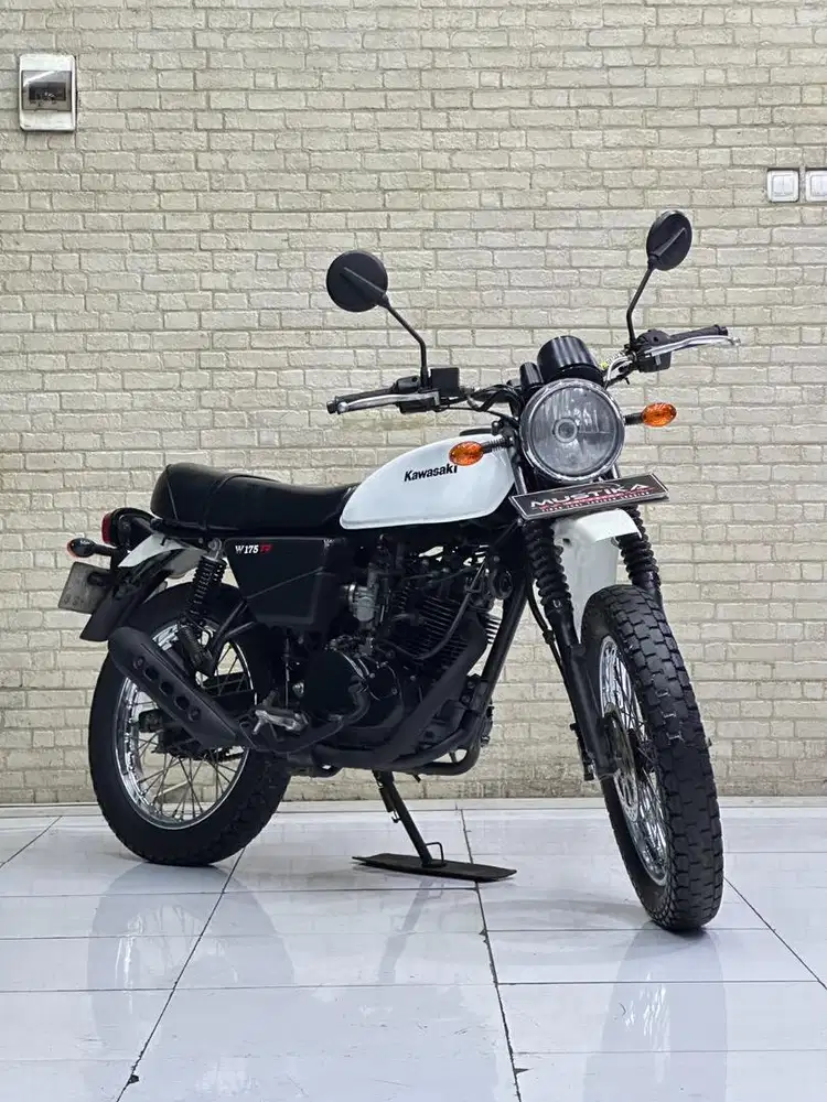 New stock ! W -175 tr 2020 pmk 2021 - Wulan mustika