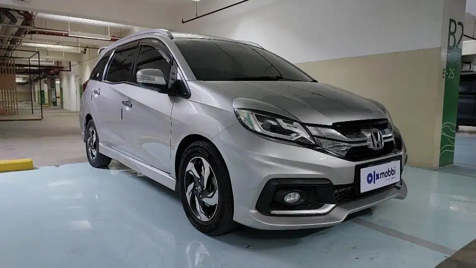 DP MURAH Honda Mobilio 1.5 RS Bensin-AT 2014 Abu C1EMT