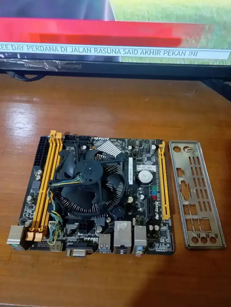 Mobo motherboard H81 + Prosesor 3250