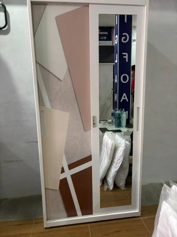 LEMARI PAKAIAN SLIDING PLAT BESI UK 90