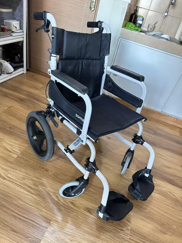 Kursi Roda SOMA kondisi 90%