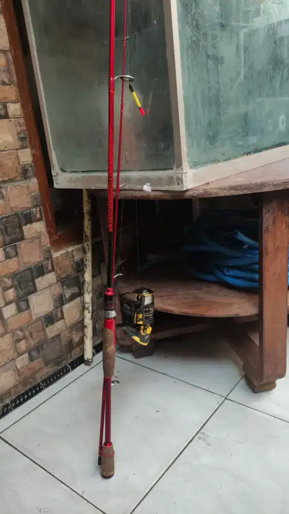 Joran pancing 1 set.