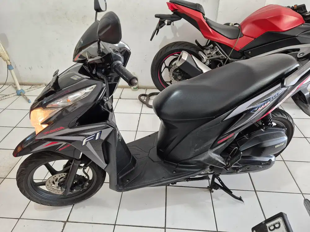 VARIO 125 BAGUS ORI 2013 OKe