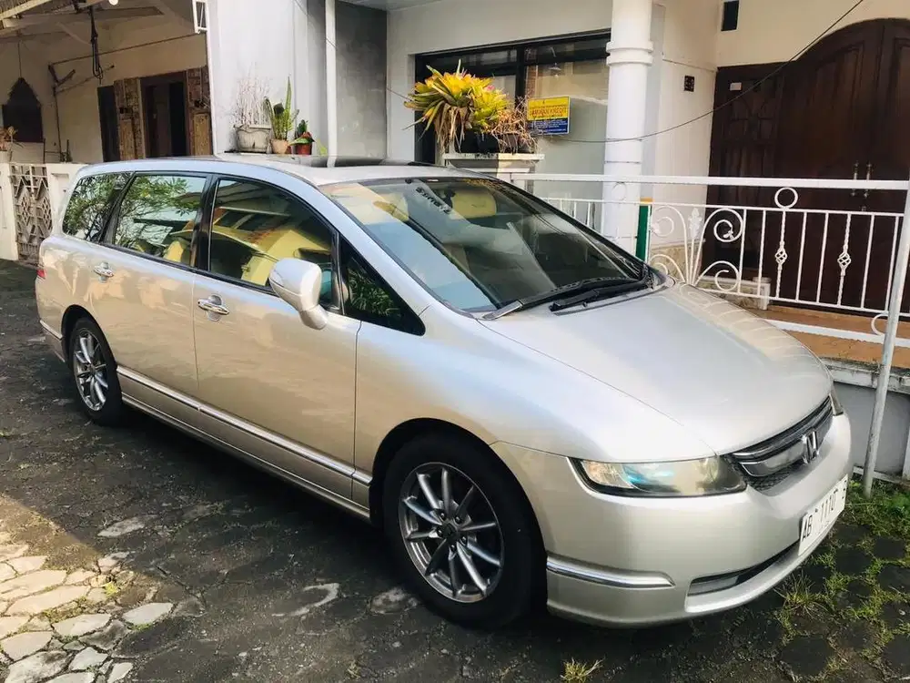 Odessy 2007 barang bagus, pakaian sendiri