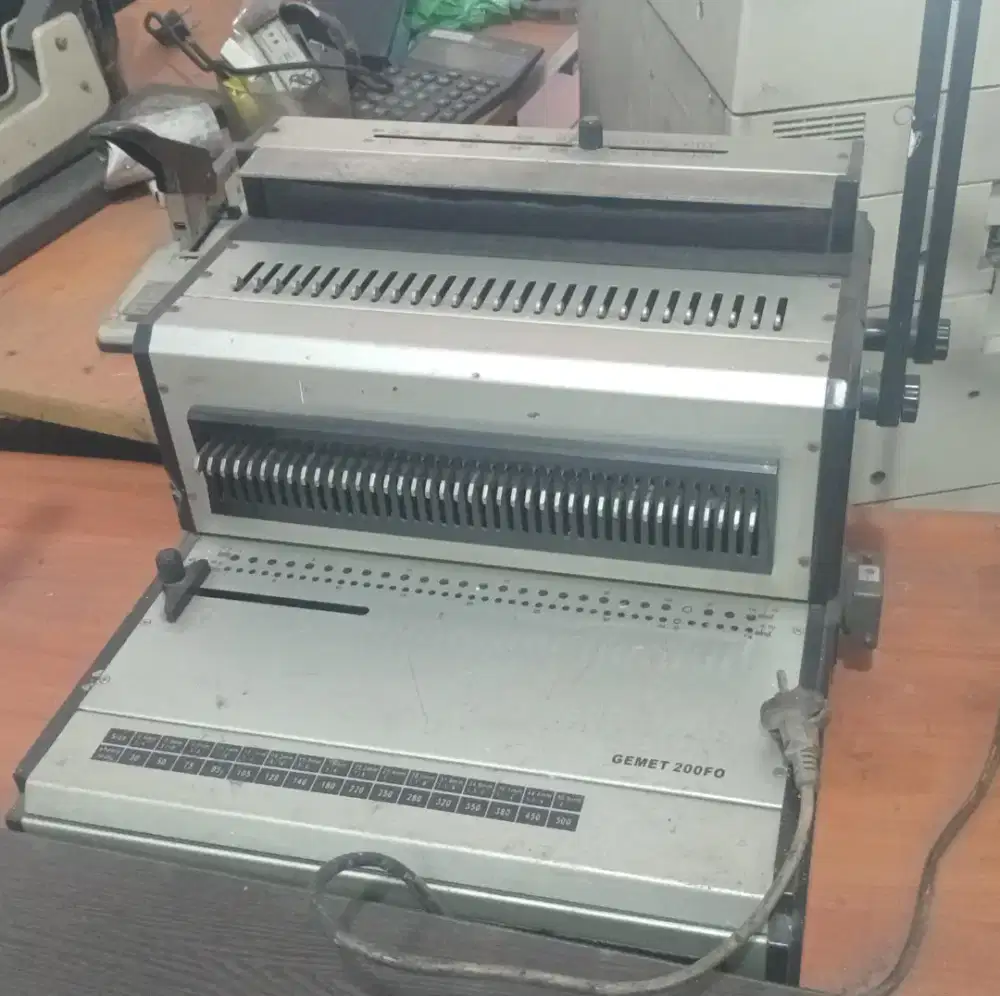 Dijual 2 Mesin jilid (GEMET 200FO
& Tata Wire-Bind Model E-Bind)