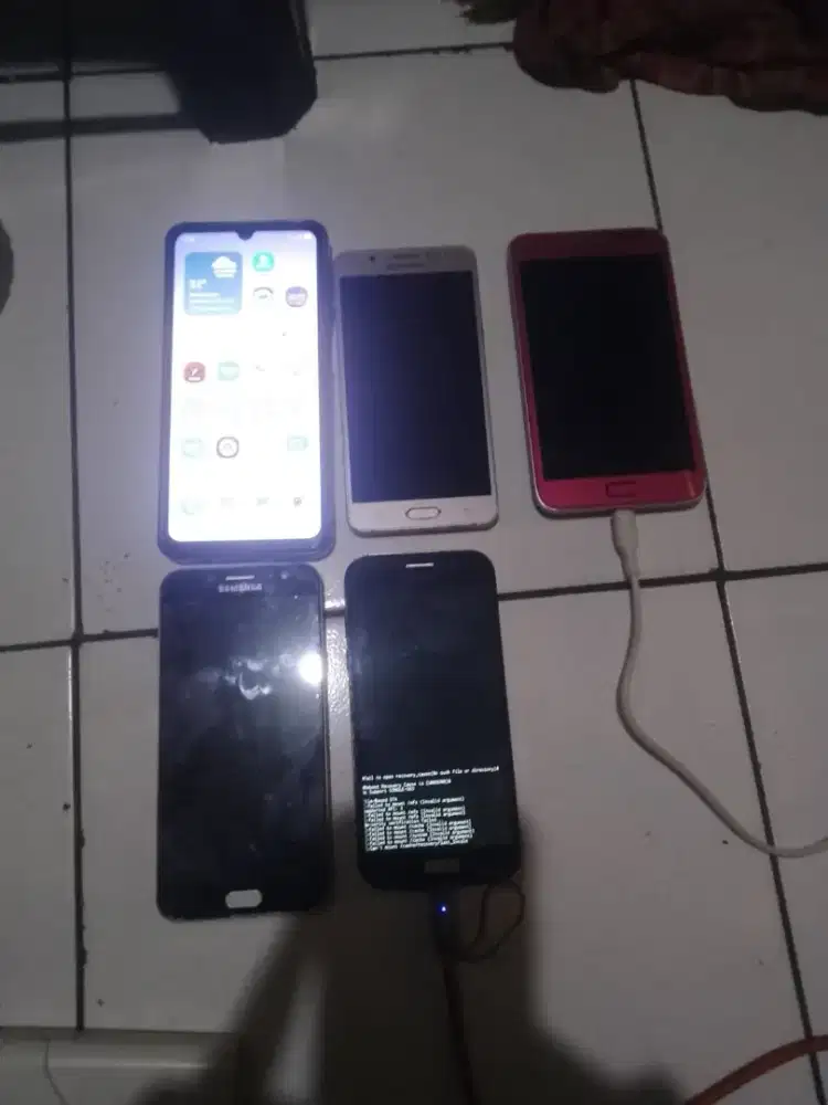 Keluarga samsung minus