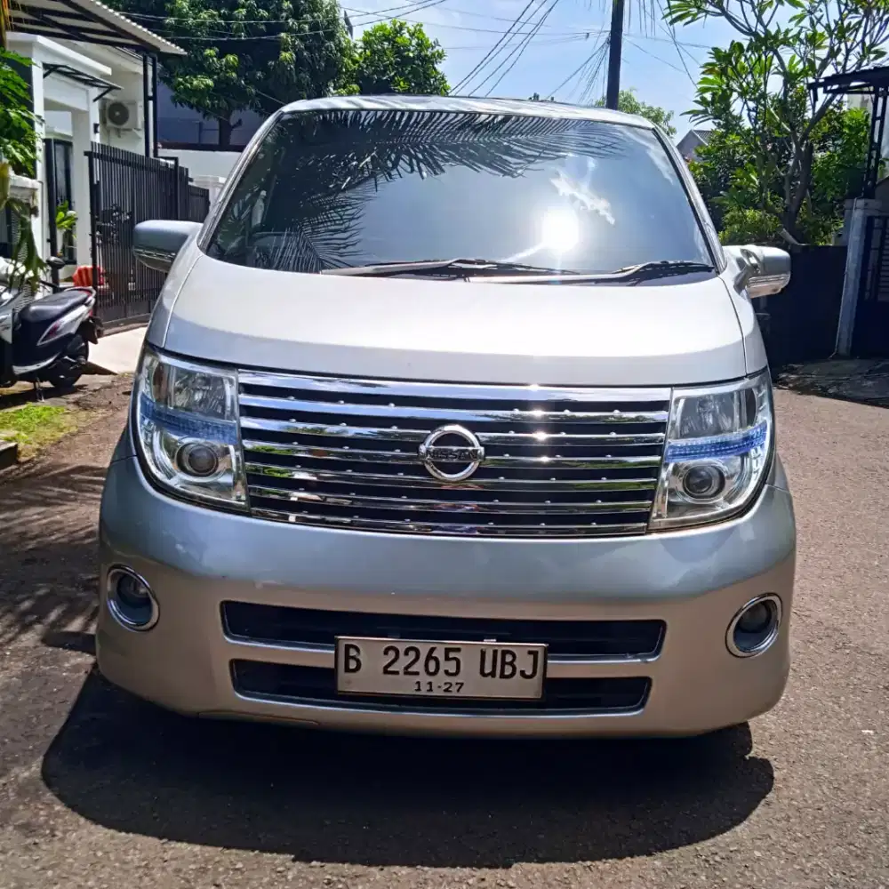 Siap Pakai Nissan Elgrand Hws 2.4 Th 2007 akhir Very good condition
