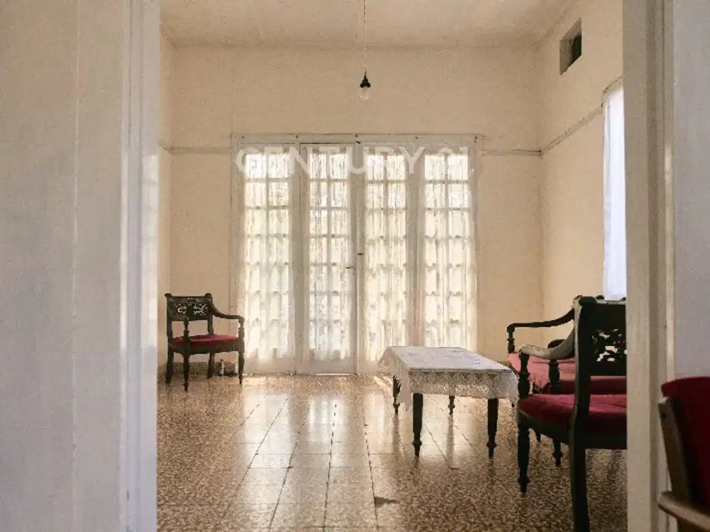 Rumah Klasik Di Sayap Supratman Bandung Kota