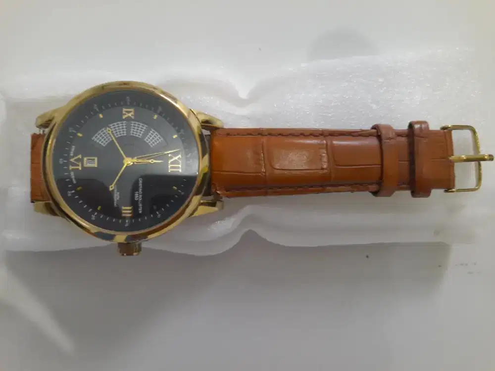 Jam tangan cowok, Cristiano rollister 1883 pakaian pribadi