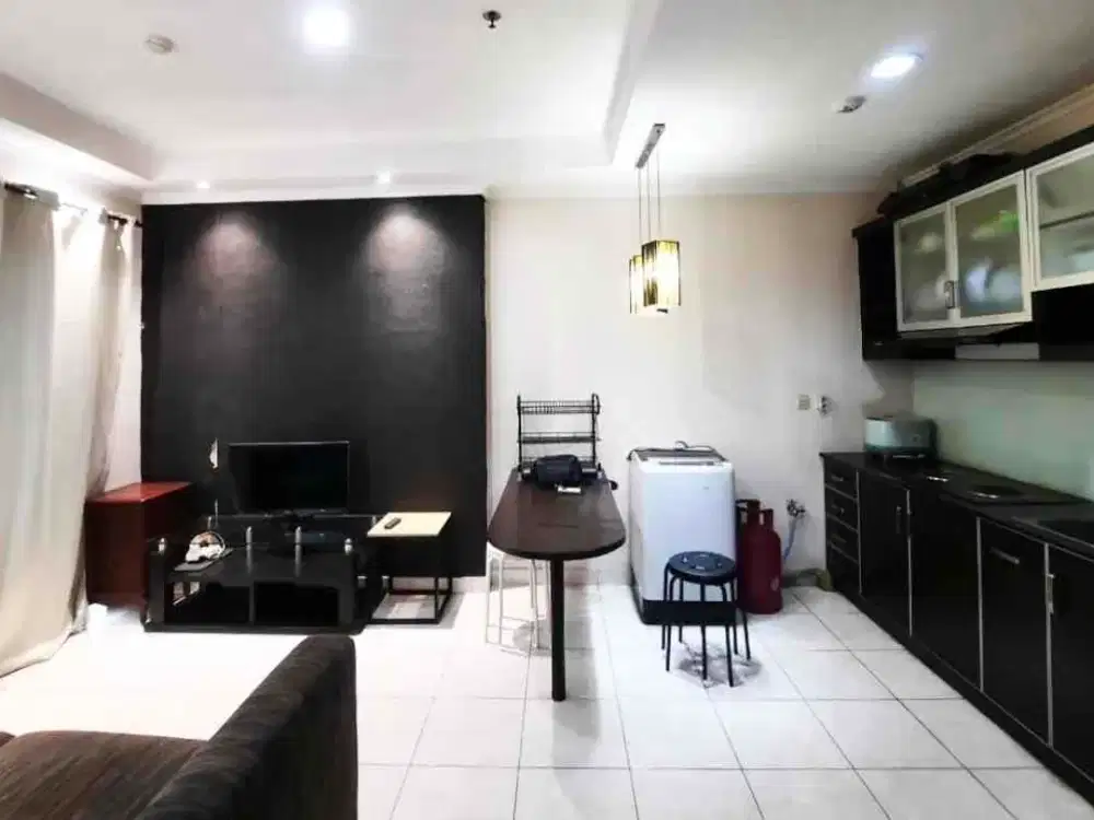 Di sewa apartemen 2 kamar tidur full furnish lantai 12 full furnish hadap timur tower miami lokasi strategis dekat pintu tol artha gading dan akses langsung ke MOI di gading river view city home Mall of Indonesia kelapa gading Jakarta Utara