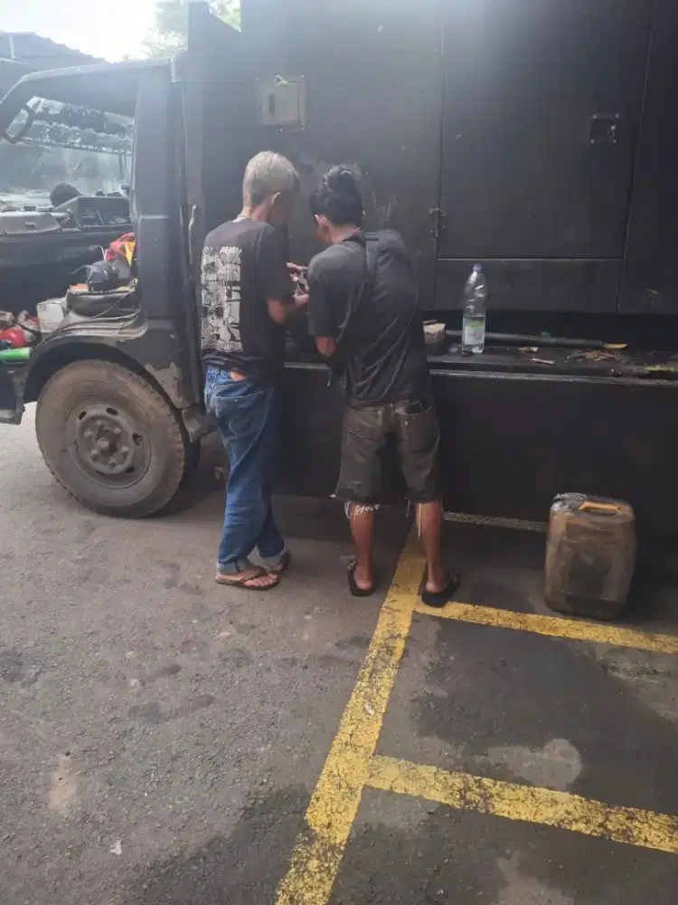 dicari tukang finishing rumahan