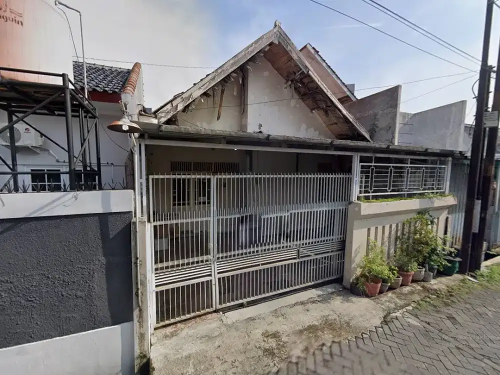 Dijual Murah Rumah Tengah Kota di Jl. Anggrek Semarang