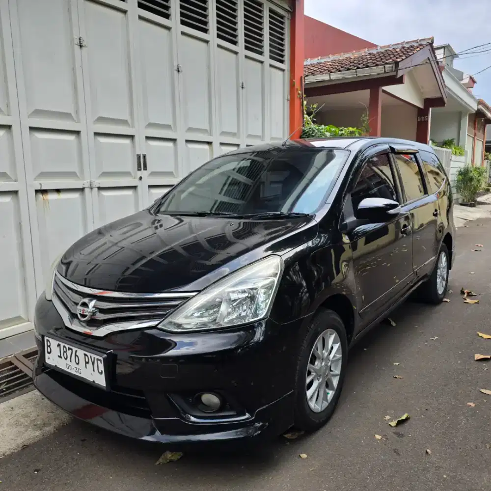 Nissan Grandlivina HWS 2015 AT Kondisi Prima