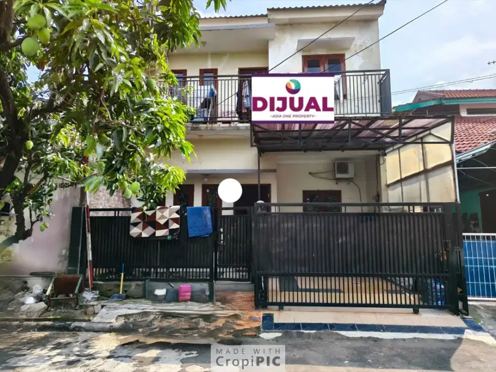 Rumah 2 Lantai Bebas Banjir Dekat Summarecon Bekasi – SHM, Depan Taman!