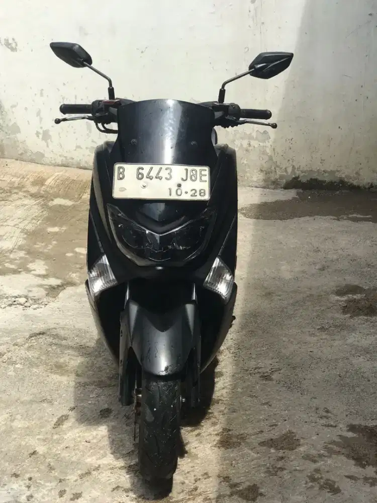 Yamaha NMAX non ABS th.2018 pajak panjang B Tng warna hitam