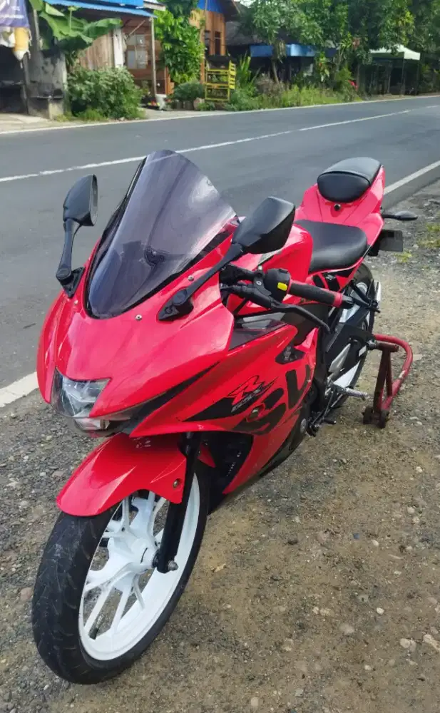 Suzuki GSX R 150