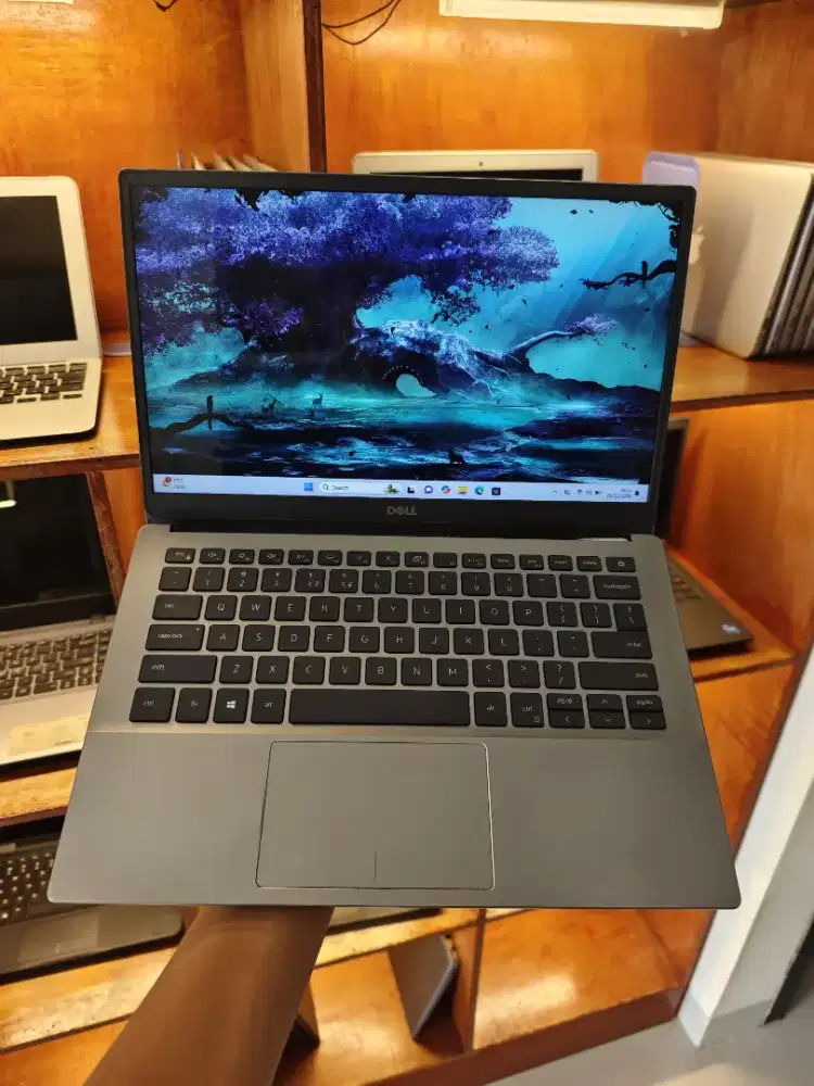LAPTOP DELL LATITUDE 3301 GARDE B