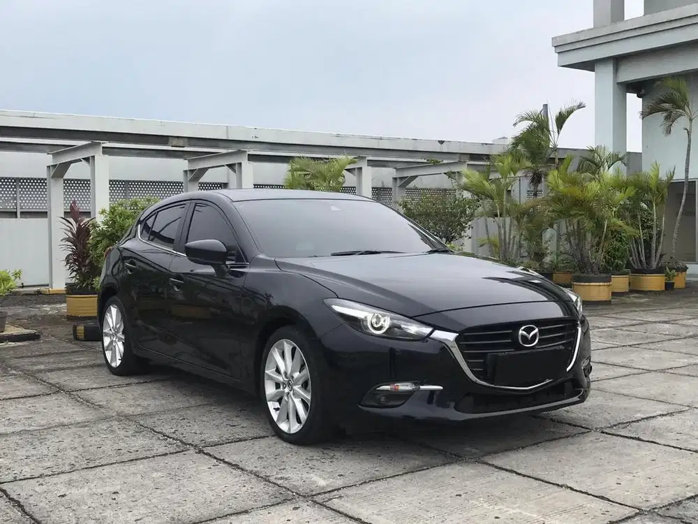 Mazda 3 Hatchback 2018 Pajak Panjang Siap Pakai