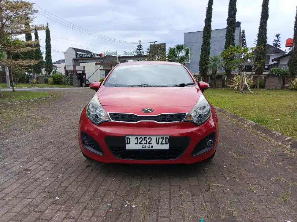 kia rio se 1.5 matic tahun 2013