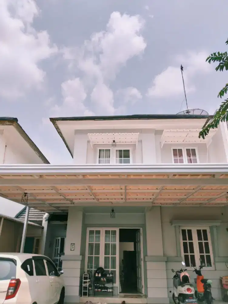 Kanopi kombinasi alderon dan transparan