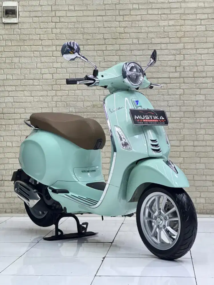 READY‼️ VESPA PRIMAVERA 150 ABS 2022 WARNA FAVORIT GREEN RELAX