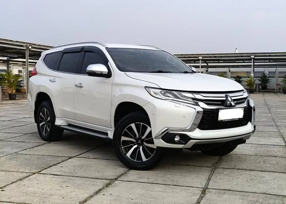 Pajero Dakar Ultimate 2.4 AT 2017
