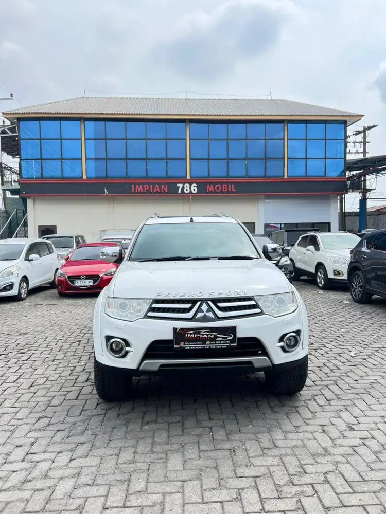 TDP 55JT Mitsubishi Pajero Sport Dakar VGT A/T Putih 2013 fortuner vnt