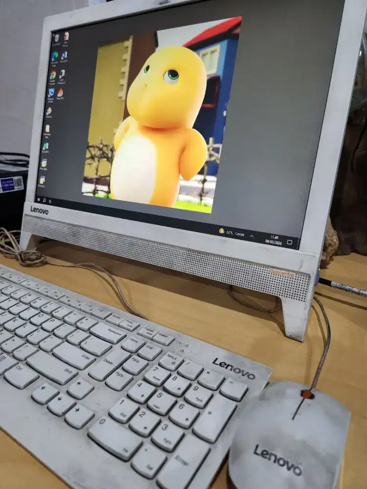 Lenovo komputer all in 1 F0CL000KID