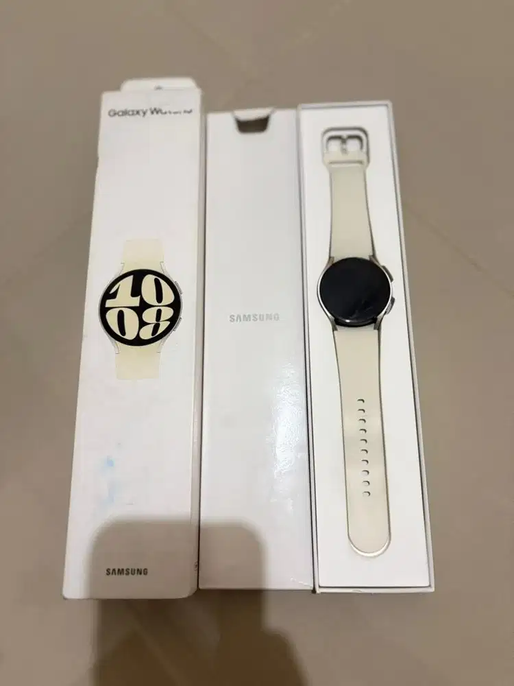 Samsung Galaxy Watch 6 40mm fullset mulus pemakaian