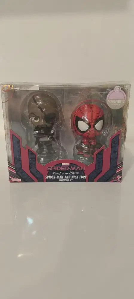 For sale Cosbi Spiderman and Nick Fury