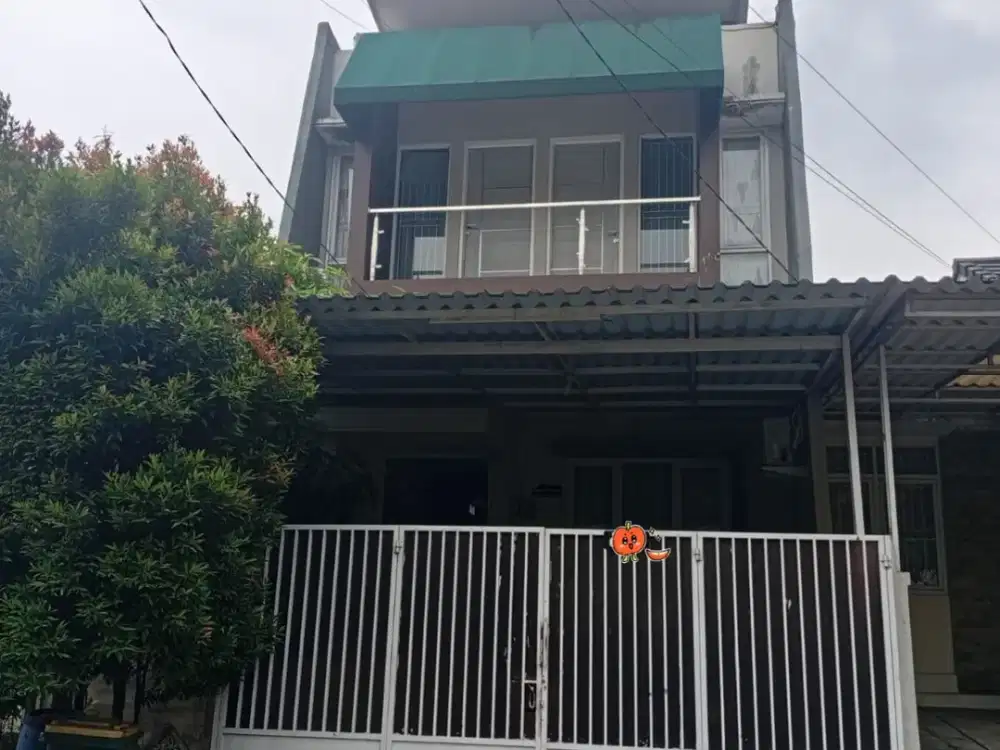 Rc. Dijual Rumah 2,5 Lantai Perumahan Cibubur City Siap Huni
