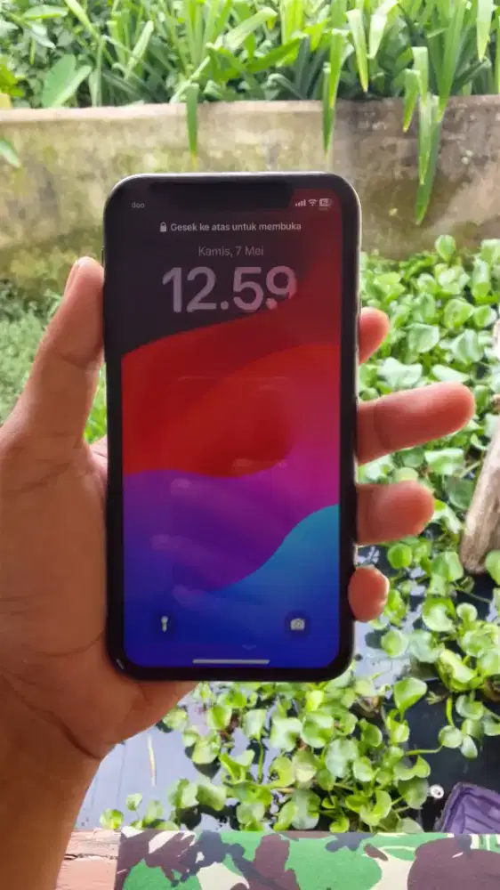 Iphone XR 2,450 nego tipis