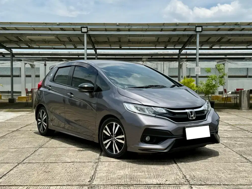HONDA JAZZ RS AT 2017 BENSIN