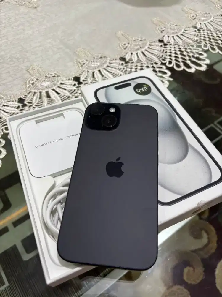 iPhone 15 128GB Resmi Indonesia