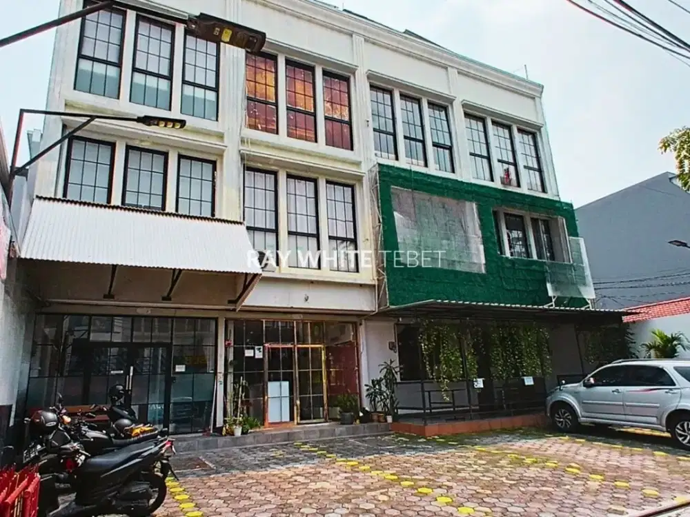 Ruko 3 Lantai di Tebet Raya - Dijual Di Bawah NJOP!