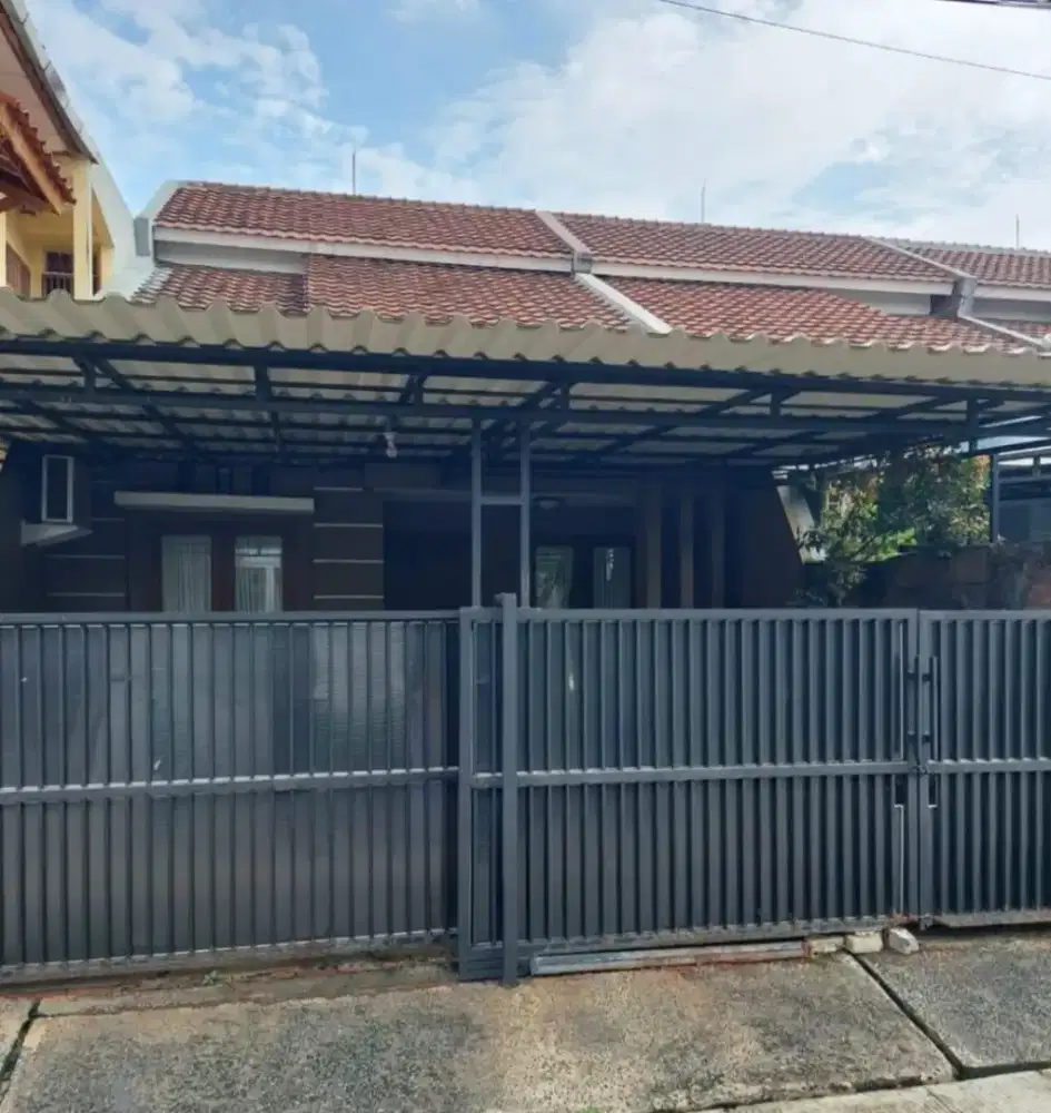 Dijual Rumah dibawah Pasaran Naman Regency Bintara Kota Bekasi