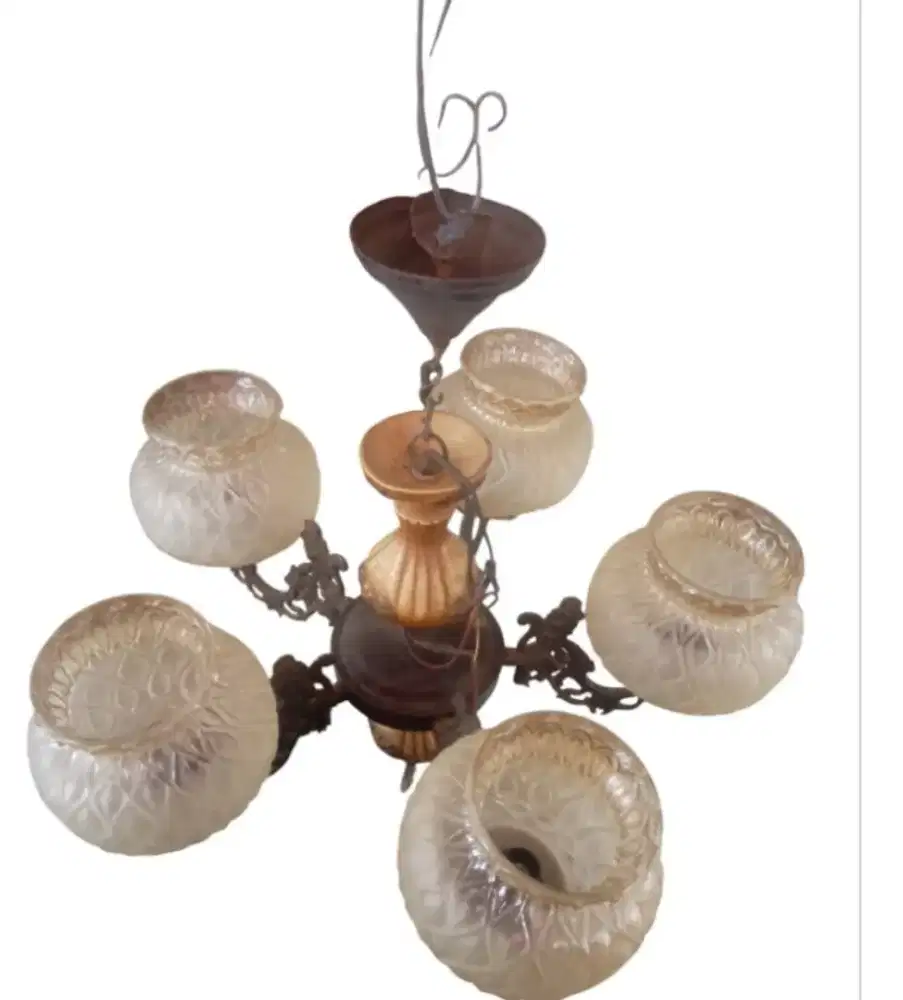 Lampu gantung antik lawas