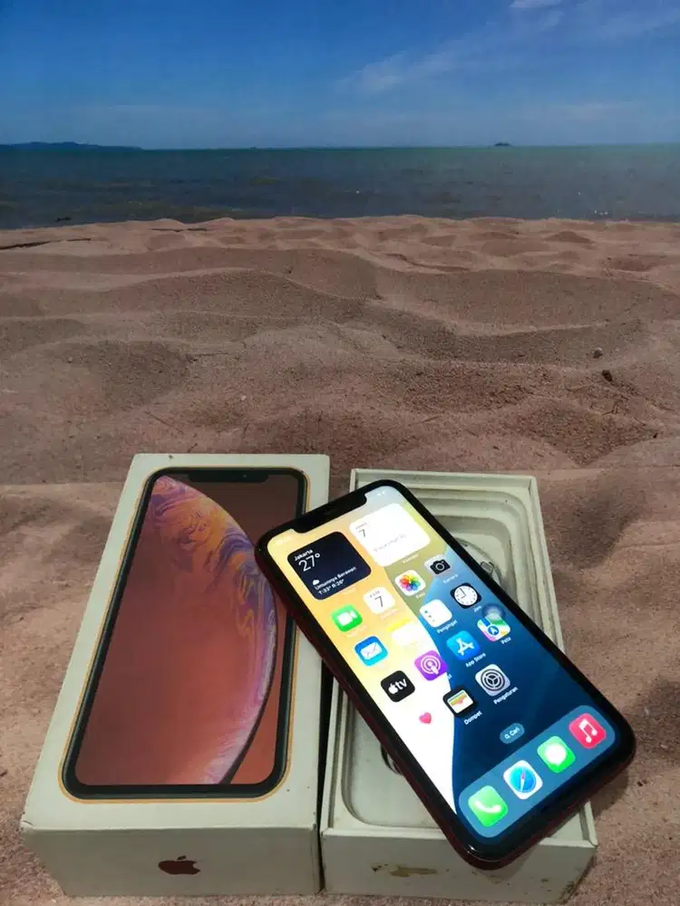 iphone xr 64gb normal