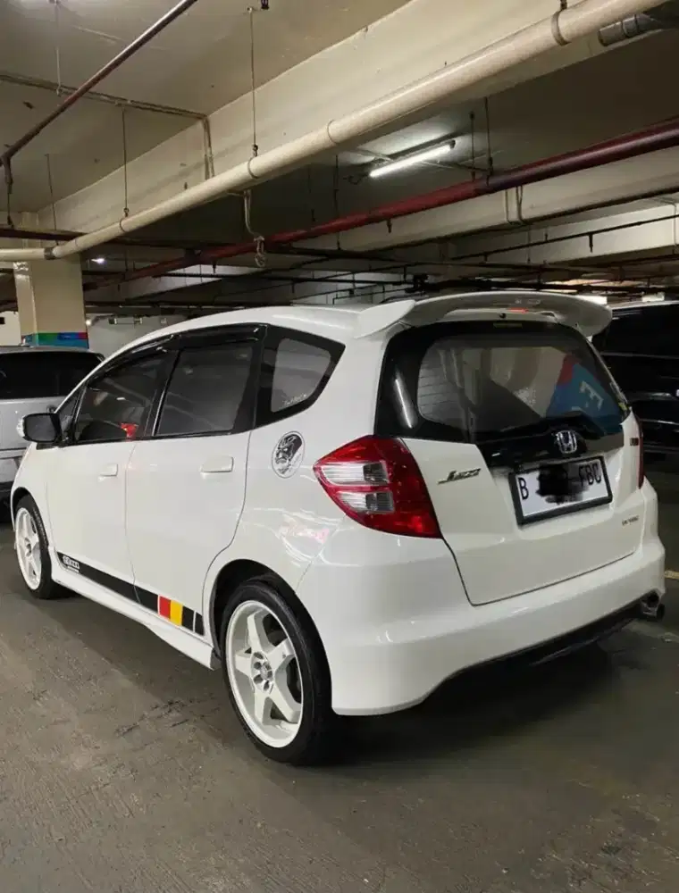 Honda Jazz RS 2010 manual low KM
