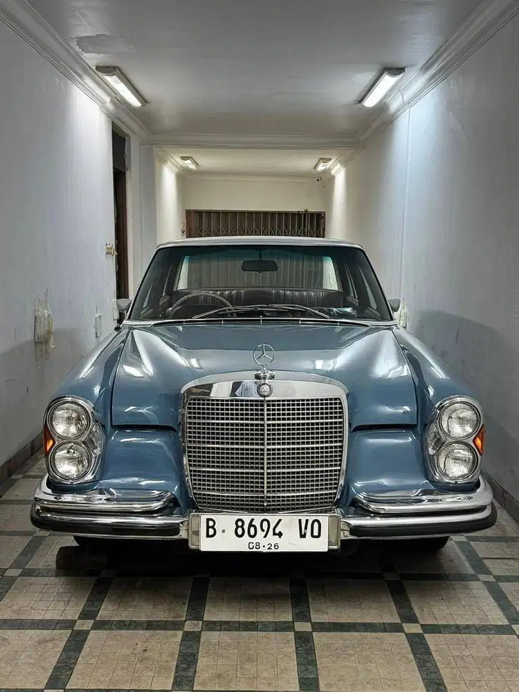 Mercedes Benz Kebo 280S 1971 Biru Blue 1970 1972 Mercy 280S Classic