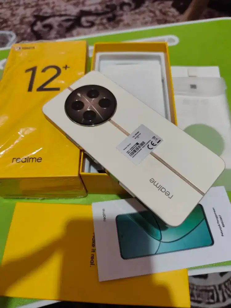 REALME 12 PLUS 5G LENGKAP MULUS CILLA