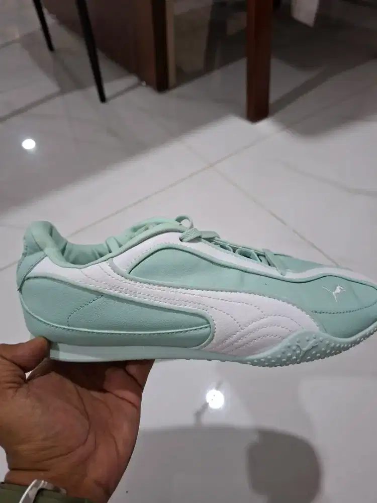 Sepatu Puma Bella V2