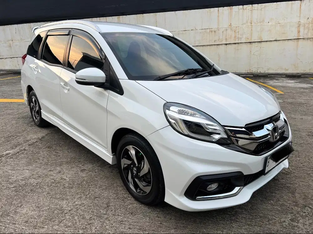 TDP 10 JUTA! Honda Mobilio RS CVT 2016
