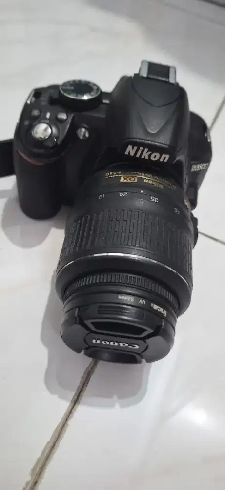 Nikon D3100 minus